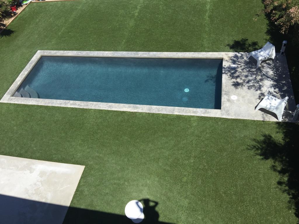 Le Cube Hotel Design A Hyeres Plage Avec Piscine Et Cuisine Luaran gambar