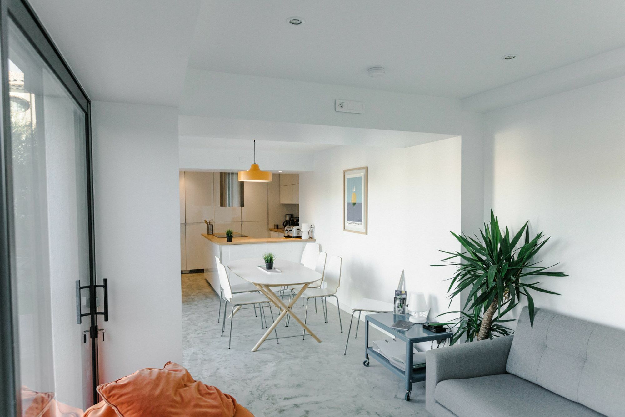 Le Cube Hotel Design A Hyeres Plage Avec Piscine Et Cuisine Luaran gambar
