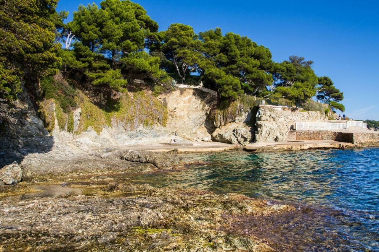 Le Cube Hotel Design A Hyeres Plage Avec Piscine Et Cuisine Luaran gambar