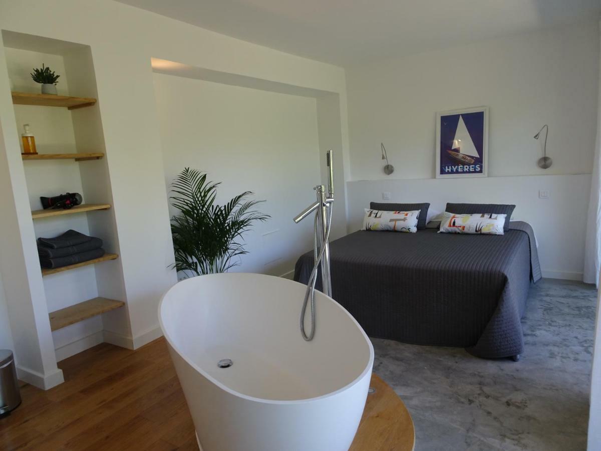 Le Cube Hotel Design A Hyeres Plage Avec Piscine Et Cuisine Luaran gambar